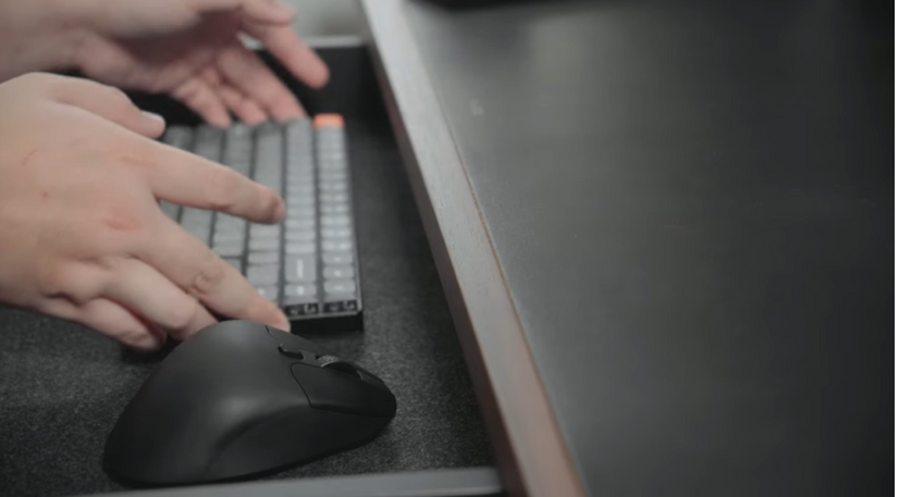 Keychron M6 4Kは、縦横スクロール対応と高ポーリングレートで直感的な操作と高い追従性を実現