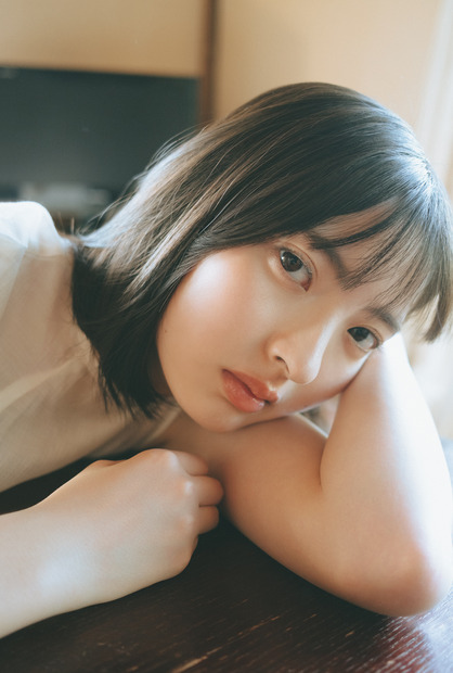 『B.L.T.2025年10月号』ローソンエンタテインメント購入特典ポストカード【山田桃実 （櫻坂46）】