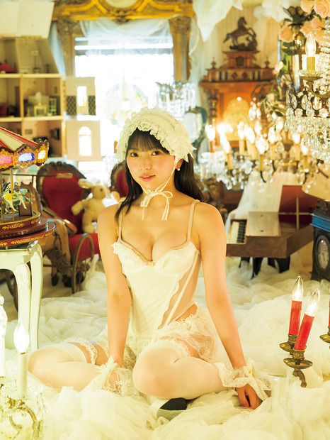 『ENTAME 36℃ vol.01』（徳間書店）姫野ひなの　撮影◎大藪達也