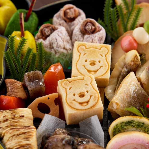 ベルメゾンの「ディズニーデザインおせち」© Disney© Disney.Based on the “Winnie the Pooh” works by A.A. Milne and E.H. Shepard.