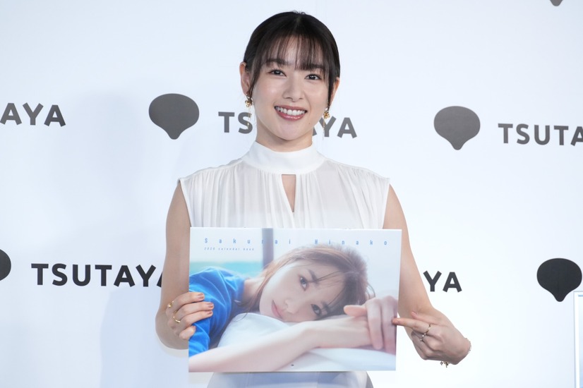 桜井日奈子【撮影：小宮山あきの】