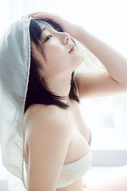 AKB48田口愛佳1st写真集『好きと言えたら』©ワニブックス