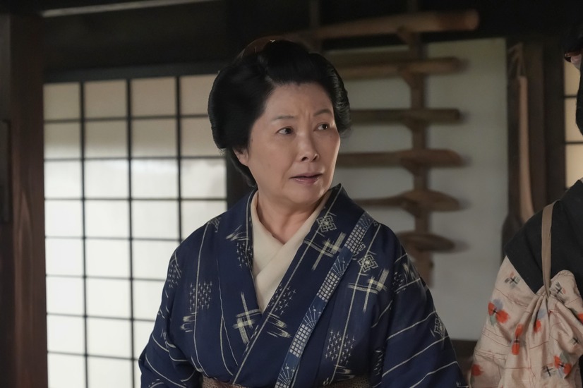 花田ツル役（池谷のぶえ）『ばけばけ』（C）NHK