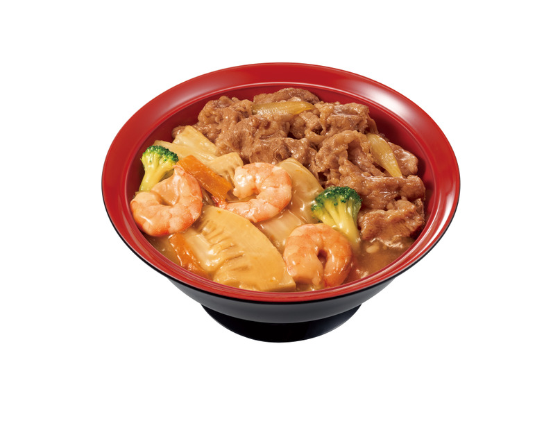 牛あいがけエビ中華丼（並盛）890円