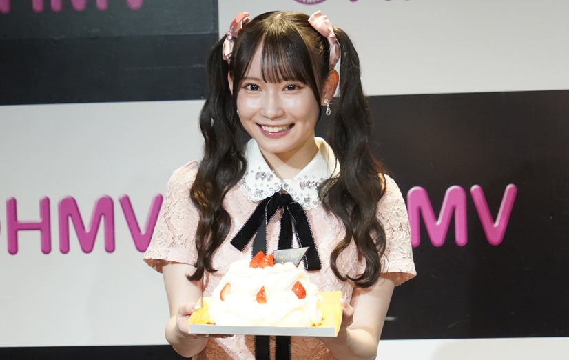 大村杏【写真：竹内みちまろ】