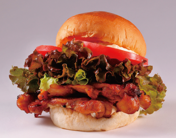 ＜じゃんぼ焼鳥バーガー　JUMBO YAKITORI BURGER＞￥1000