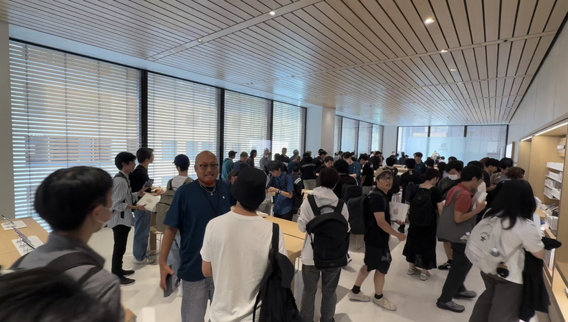 Apple銀座【撮影／平木昌宏】