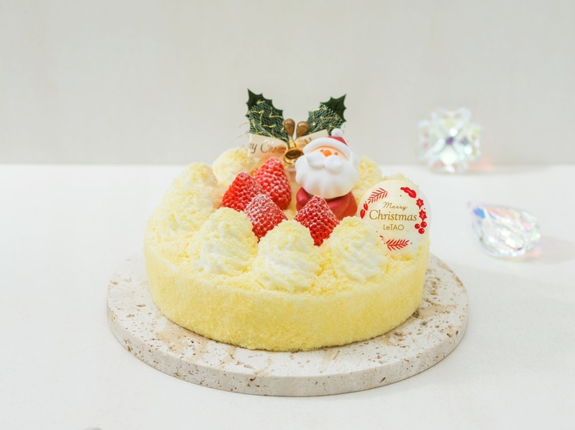 クリスマスドゥーブル　4号 (直径12cm，高さ約4cm) \4,536（税込）