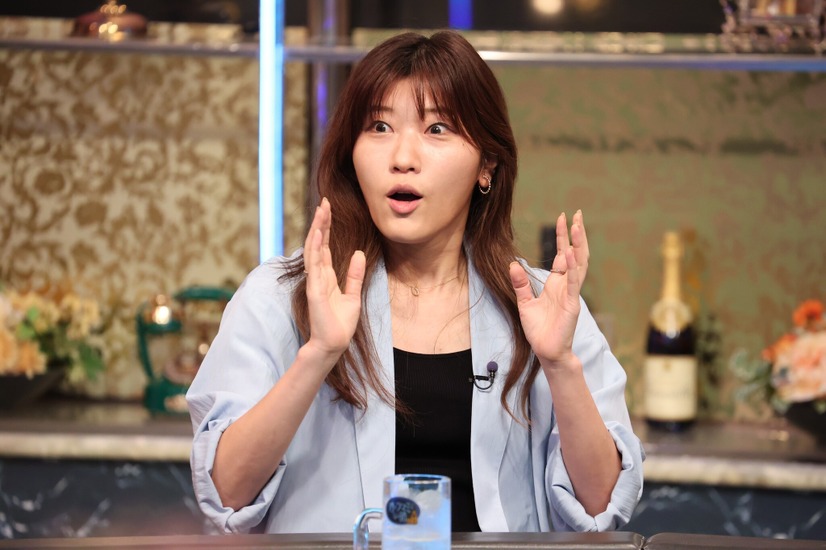 ヒコロヒー『酒のツマミになる話』©フジテレビ