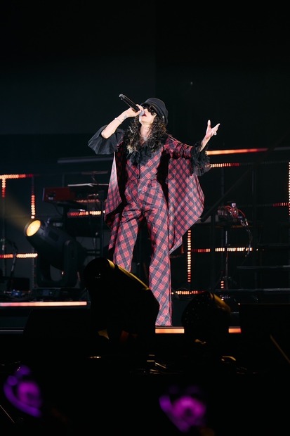 中島美嘉、最新ソウル公演より「GLAMOROUS SKY」ライブ映像がYouTube公開