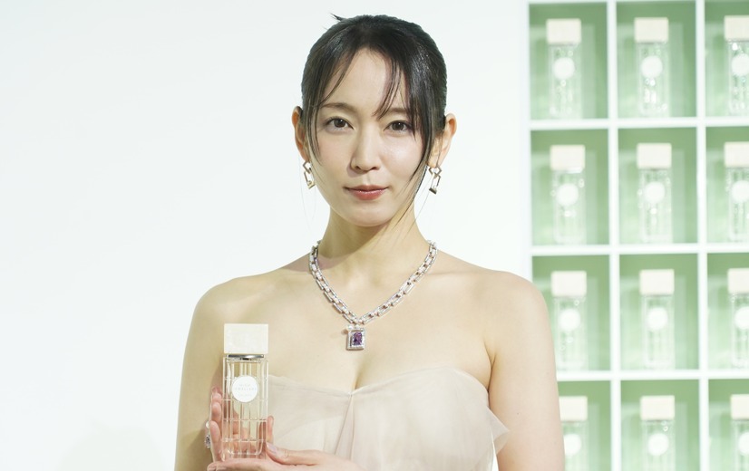 吉岡里帆【写真：竹内みちまろ】
