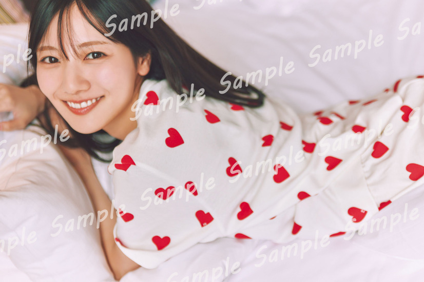 【紀伊國屋書店】日向坂46・河田陽菜『2nd写真集』撮影／SAKAI DE JUN（C）竹書房