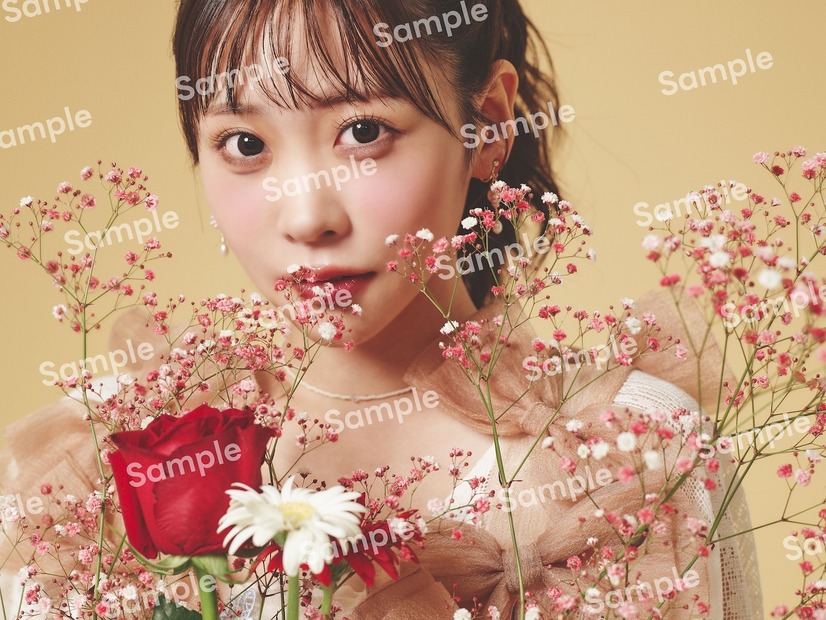 櫻井優衣（FRUITS ZIPPER）（撮影：西槇太一 スタイリスト：馳尾潤子（Jstyles） ヘアメイク：里吉かなで 提供：BEEEEM編集部）