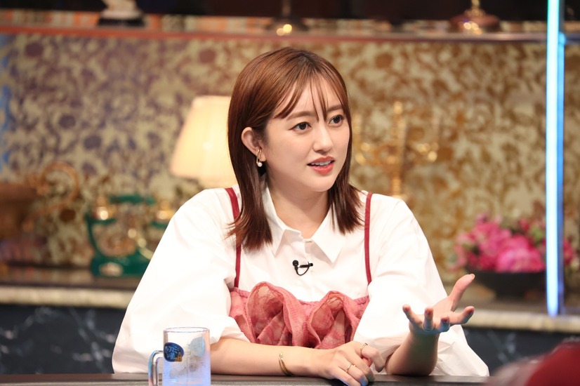 菊地亜美『酒のツマミになる話』（C）フジテレビ