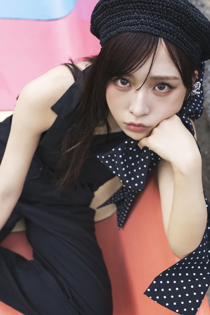 AKB48・小栗有以『1stフォト＆スタイルブック』（C）宝島社