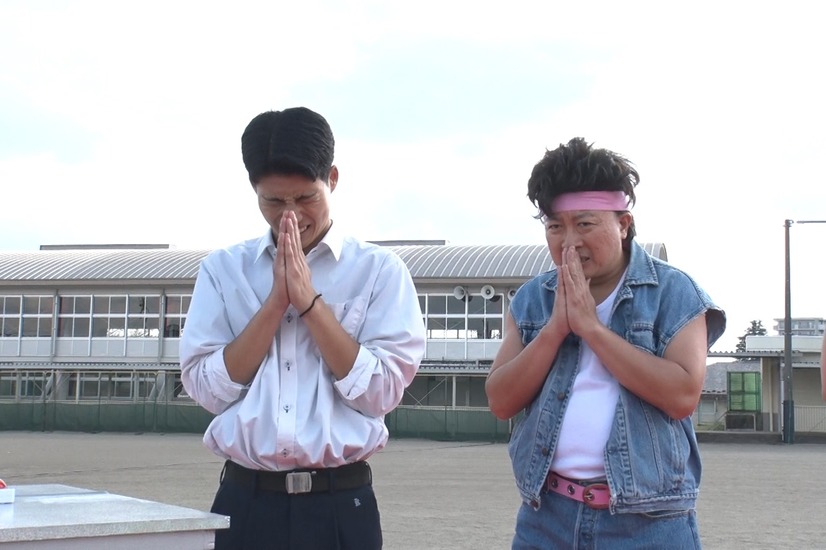 左）松尾駿『新しいカギ』（C）フジテレビ