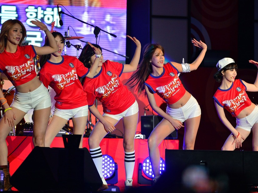 歌ったガールズグループは事実上の解散状態だが…10年以上も前の曲『ミニスカート』が韓国で突然注目のワケ