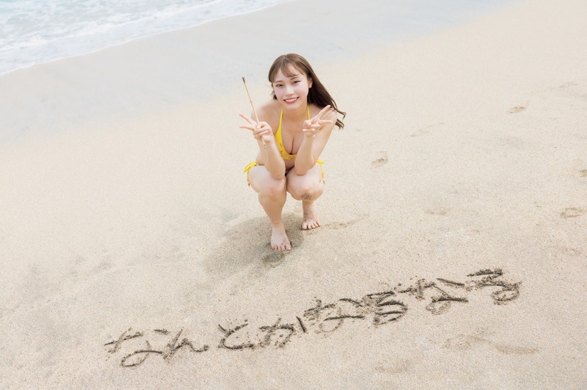 川越紗彩1st 写真集『なんとかなるなる』(C)KADOKAWA PHOTO/田中智久