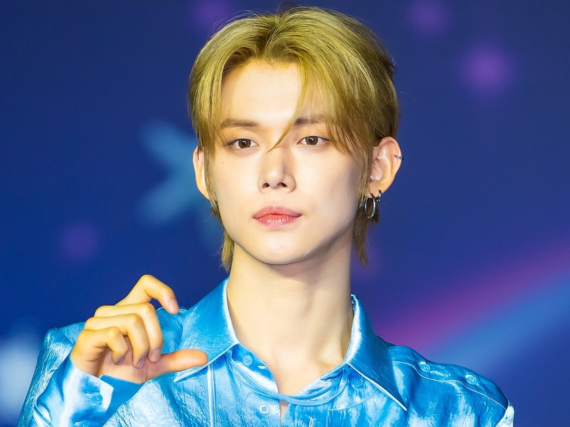 TXT・ヨンジュン、初ソロアルバム収録曲を一部生歌唱！臨場感伝わる映像にファンの期待高まる