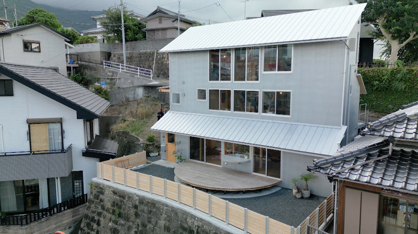 佐世保が一望できる、眺望に全振りした家＠MBS