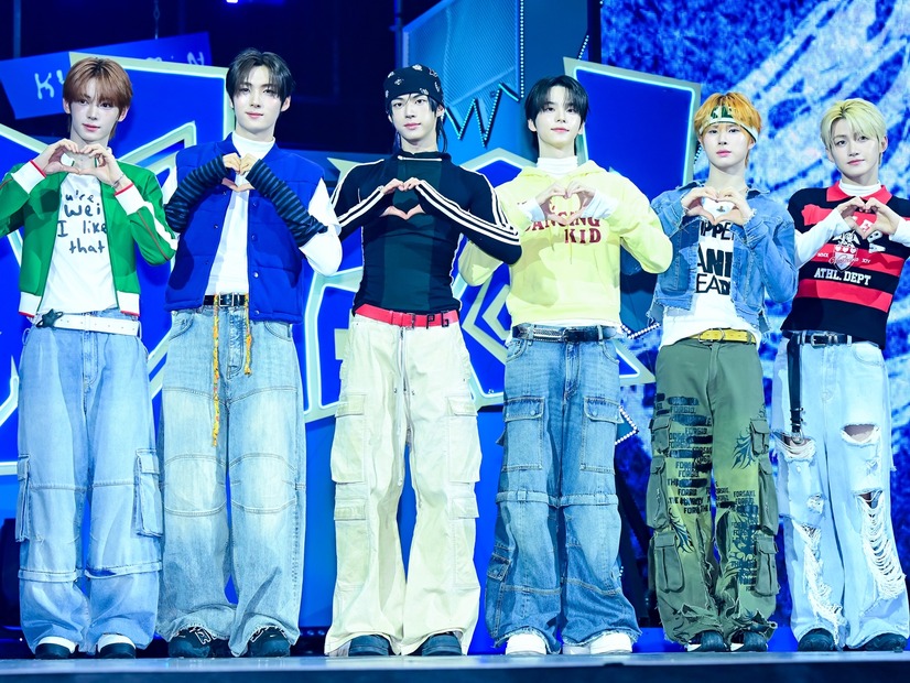 TWS、“ロングヒット”の勢い続く！4thミニAL『play hard』が日本チャート上位を席巻