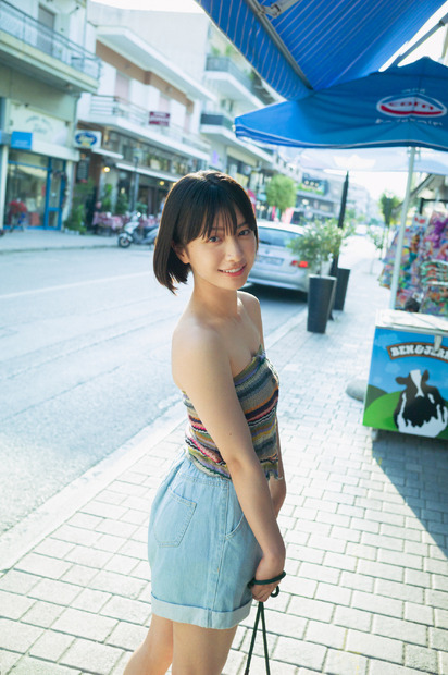 「藤﨑ゆみあファースト写真集(仮)」(東京ニュース通信社刊)