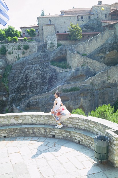 「藤﨑ゆみあファースト写真集(仮)」(東京ニュース通信社刊)