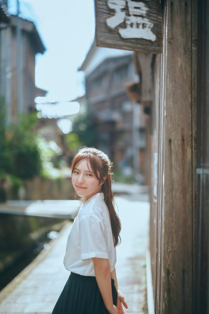 NGT48大塚七海『1st写真集(仮)』©KADOKAWA/写真:岡本武志