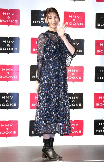 相楽伊織、2026年のカレンダー発売に喜び！「満足のいく1冊になりました」