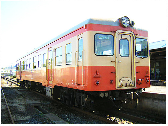 ひたちなか海浜鉄道　汽車旅メイドトレイン