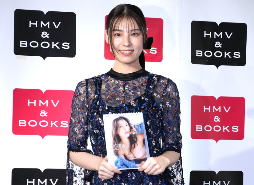 相楽伊織、2026年のカレンダー発売に喜び！「満足のいく1冊になりました」