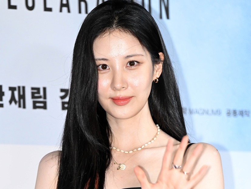 少女時代の“美脚”健在！ソヒョン、バレエウェア姿で圧巻スタイル披露「脚なっが」【PHOTO】