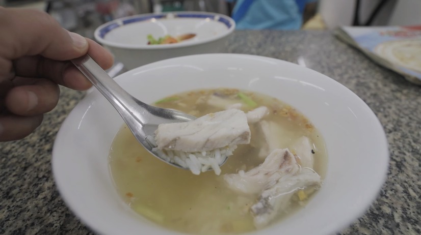 カオトム・プラ・キンポー©西尾康晴/Nishio Travel