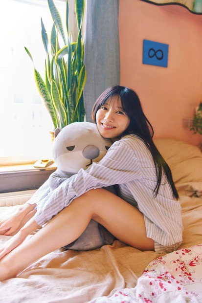 河田陽菜2nd 写真集「テイクオフ」（竹書房）　撮影／SAKAI DE JUN