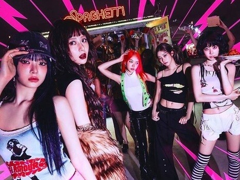 東京ドーム公演控えるLE SSERAFIM、1stSG『SPAGHETTI』がレコード協会「ゴールド」認定獲得！