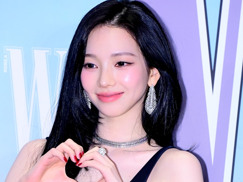 紅白出場も決定！aespa・カリナ、夜の街で見せたビジュアル無双SHOTに反響「神ってる」【PHOTO】