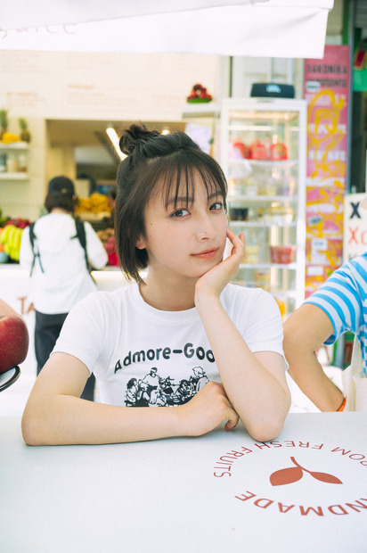 「藤﨑ゆみあファースト写真集(仮)」(C)東京ニュース通信社