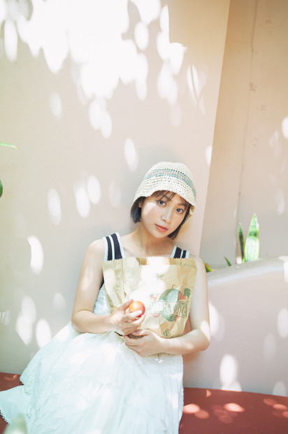 「藤﨑ゆみあファースト写真集(仮)」(C)東京ニュース通信社