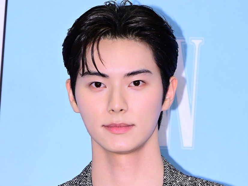 『暴君のシェフ』イ・チェミン、ファッション誌に登場！人気爆発の心境を告白「カオスだった」【PHOTO】