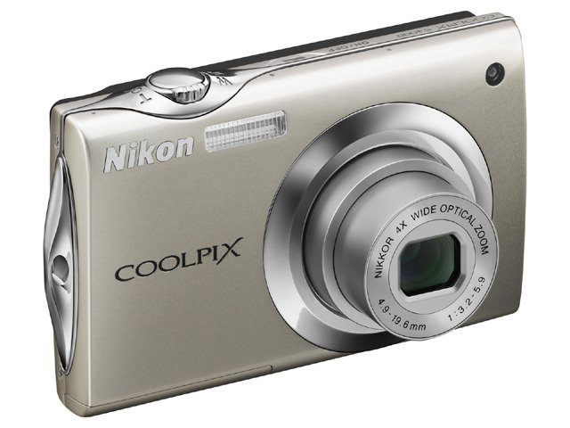 COOLPIX S4000シャイニーシルバー