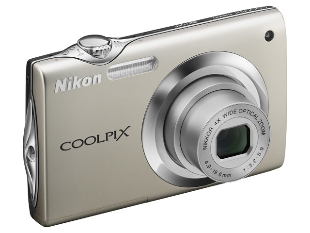 COOLPIX S3000ピュアシルバー