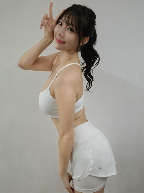 鈴木ふみ奈(写真は鈴木ふみ奈の公式インスタグラムから)※所属事務所に掲載許諾をもらってます