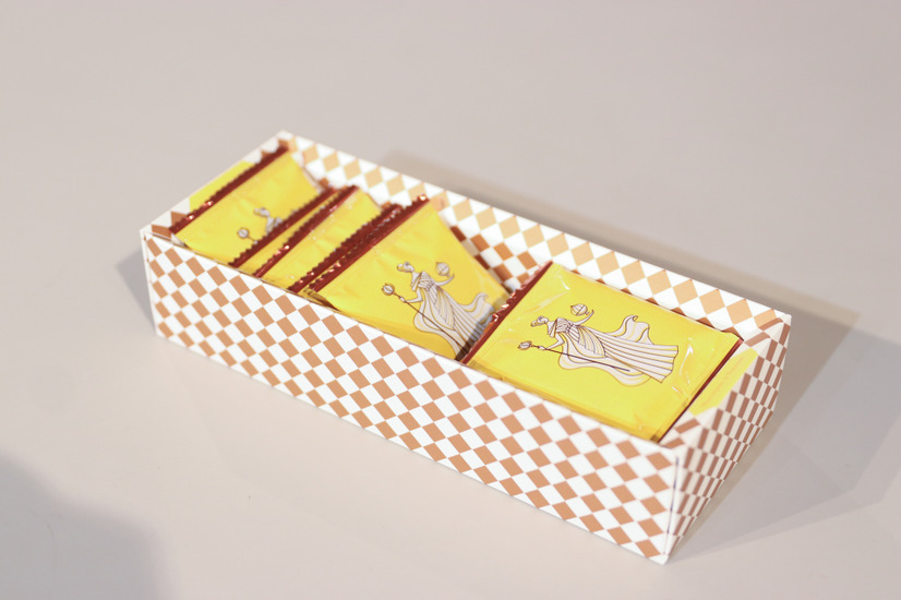 THE DROS「サンドクッキー（マスカルポーネ＆ヘーゼルナッツ）」【撮影／平木昌宏】