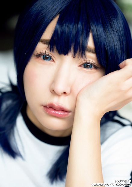 加護亜依『週刊ヤングマガジン』（撮影:LUCKMAN 掲載:ヤングマガジン/ヤンマガ Web）