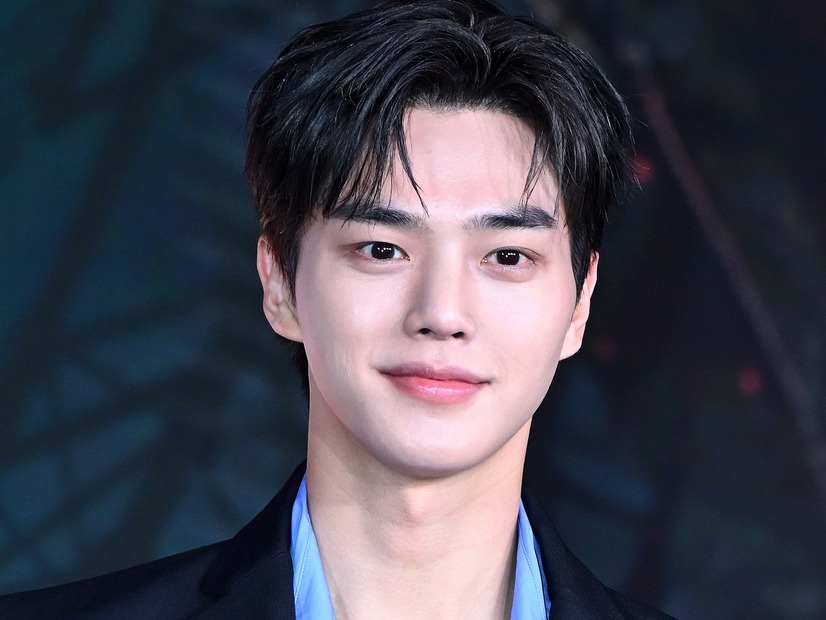 俳優ソン・ガン、約2年ぶりの日本ファンミーティング大成功！1万3000人のファンを魅了「大好きです」