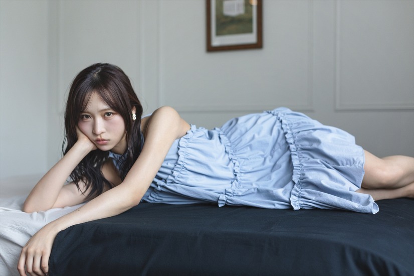 AKB48・小栗有以1stフォト＆スタイルブック『AB型の左利き』撮影/大辻隆広（C）宝島社