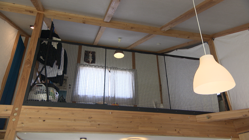 1階から丸見えの2階の子ども部屋©MBS