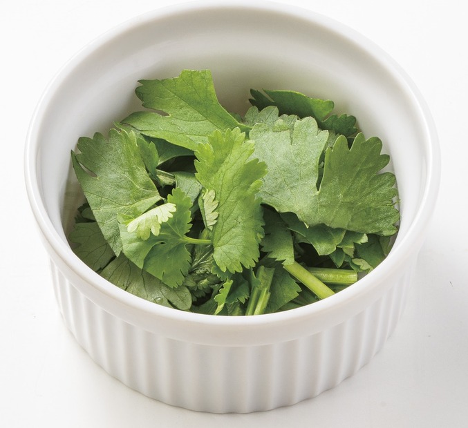 パクチー（税込165円）