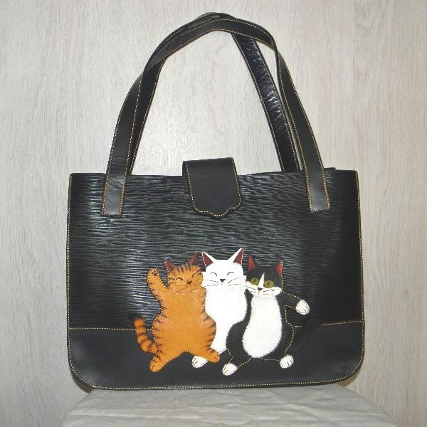 肩掛けバッグ「スリーキャッツ」55,000円 《現品限り》