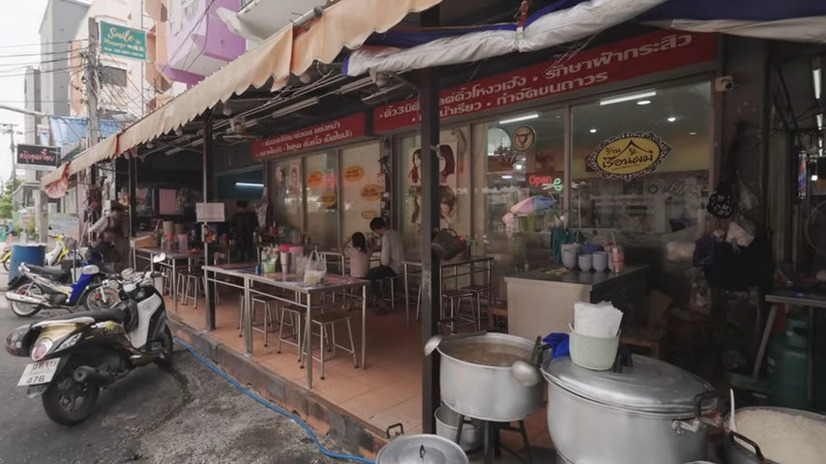 ウアン・カオマンガイ©Nishio Travel